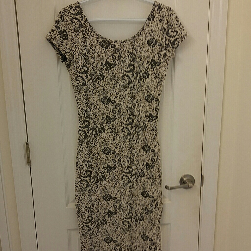 Sleek & Sexy Floral Dress